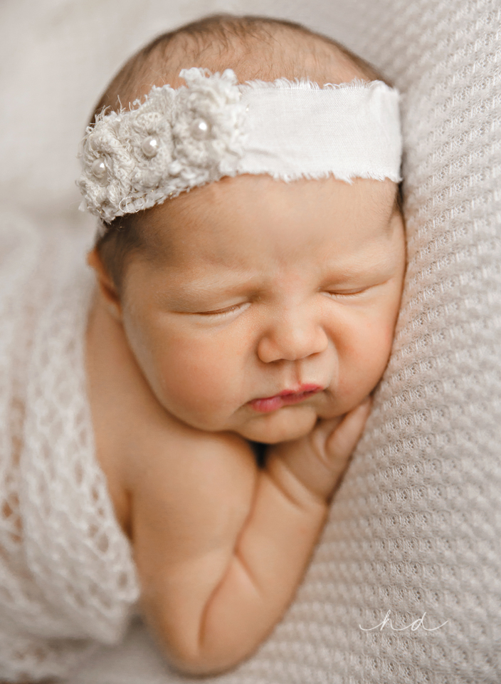 newborn photographer meridian mississippi Hope Davis Photography