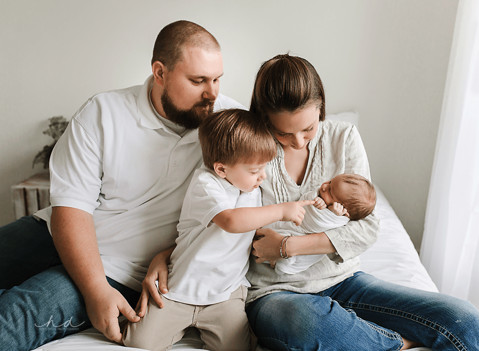 hope davis newborn photographer mississippi
