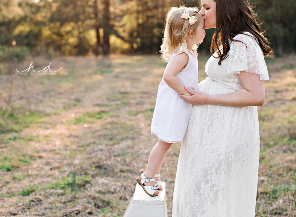 best maternity photographer in central mississippi
