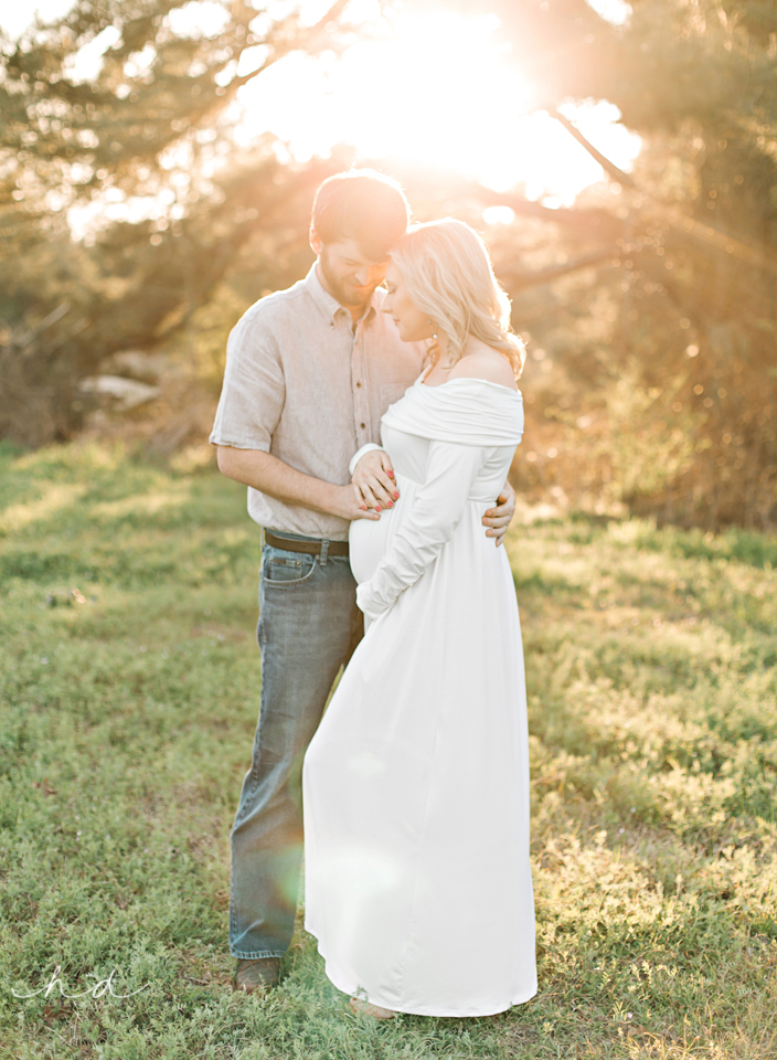 sun glow maternity portrait central mississippi photographer