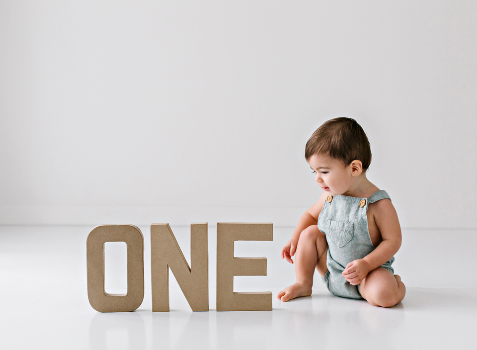 one year baby photographer central mississippi