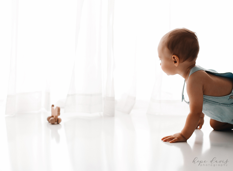 This image has an empty alt attribute; its file name is best-baby-photographer-brandon-ms-1.jpg