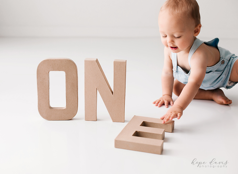 This image has an empty alt attribute; its file name is brandon-mississippi-one-year-photo-shoot-1.jpg