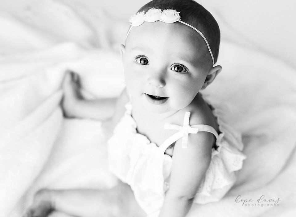 beautiful baby photos in mississippi black and white girl on blanket